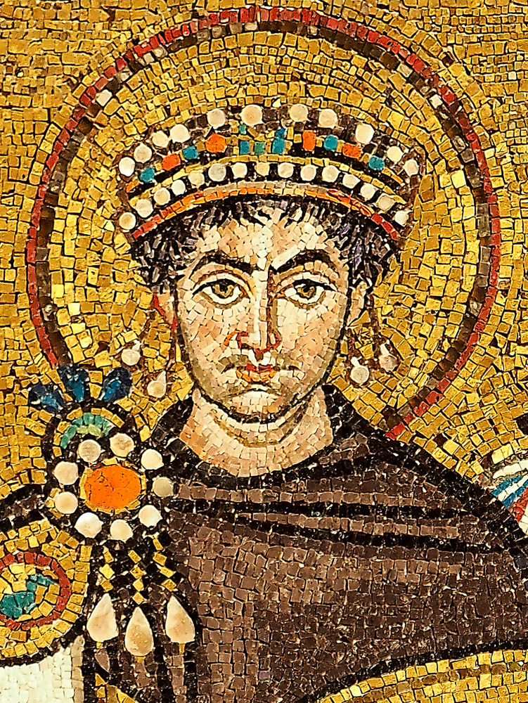 Mosaic_of_Justinianus